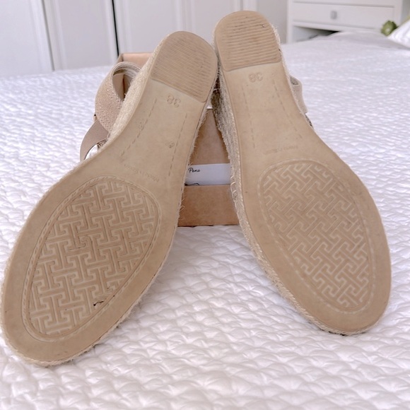 Pretty stitched espadrilles. Platform heels. Clean. - Picture 2 of 4